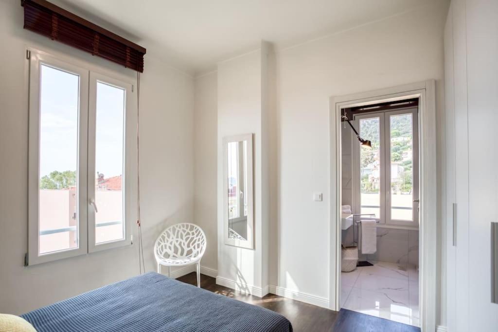 #24 Marie-Claire Suite Sea View/Balcony/Ac/5Min Port Villefranche-sur-Mer Esterno foto